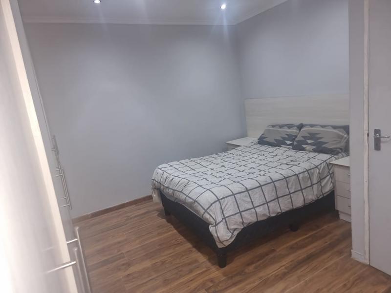 2 Bedroom Property for Sale in Rondevlei Park Western Cape